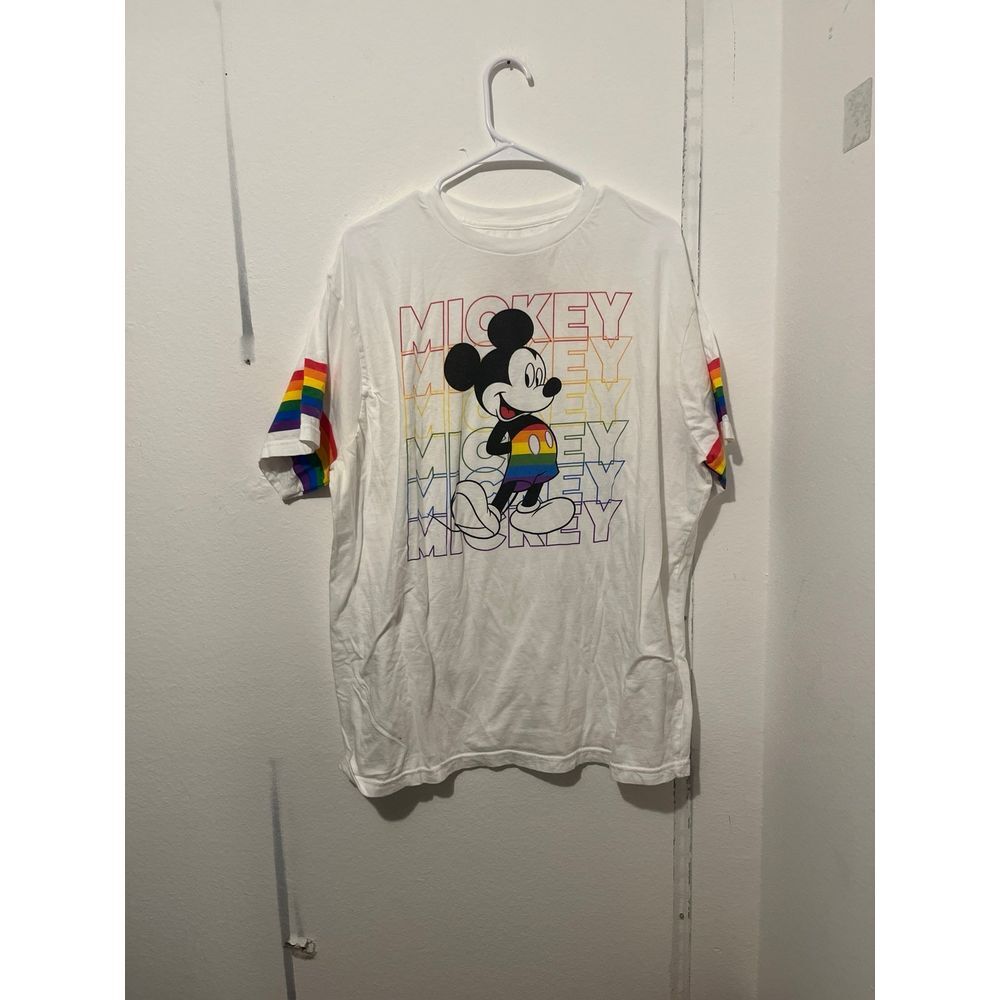 Disneyland resort‎ pride shirt